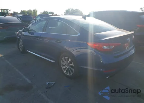 2015 Hyundai Sonata Sport z USA, uszkodzony, nr VIN 5NPE34AF2FH090853